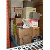 Image 1 : ESTATE HOUSEHOLD PALLET OF ASSORTED ITEMS