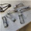 Image 2 : LEG HOLD TRAP AND 6 GOPHER TRAPS