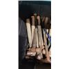 Image 2 : TOTE OF BALL PEEN HAMMERS AND PRY BARS