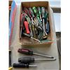Image 2 : 3 TRAYS OF ASSORTED HAND TOOLS, SCREWDRIVERS ETC
