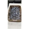 Image 1 : ASSORTED SLAT WALL PEGS
