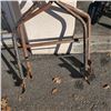 Image 2 : 2 VOLOKSWAGEN TOWING BARS
