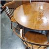 Image 2 : VILAS MAPLE DINING TABLE AND 4 CHAIRS