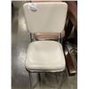 Image 2 : 2 50'S DINERS CHAIRS