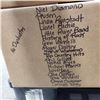 Image 3 : 2 BOXES OF OF 50 RECORDS MOSTLY MAINSTREAM ROCK ECLECTIC MIXTURE, LIST OF ARTISTS IN PICTURES