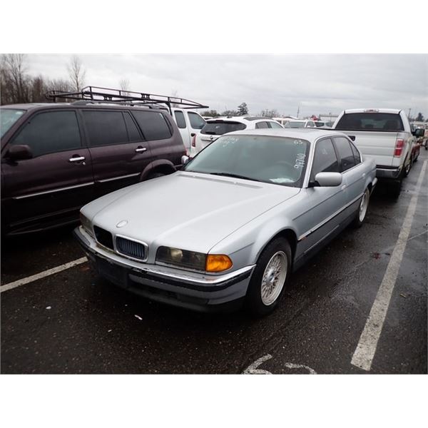 1998 BMW 740i