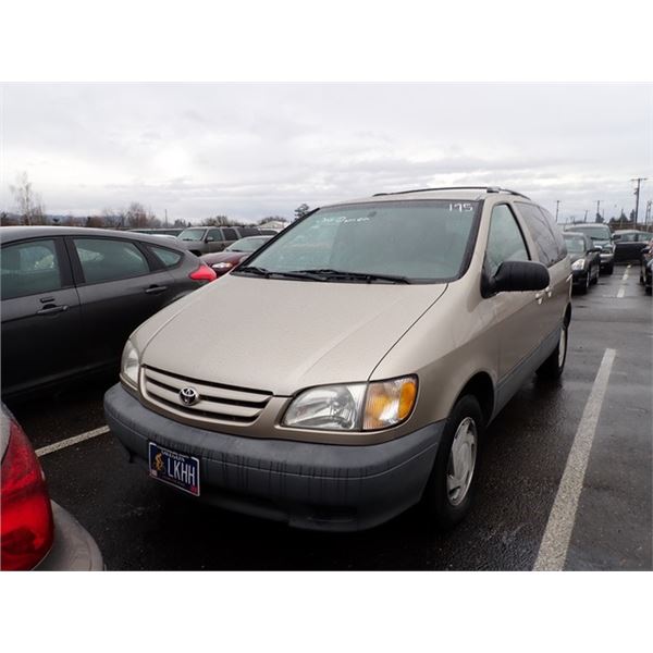 2001 Toyota Sienna