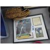 Image 1 : Orestes Destrade Marlin Power Memorabilia w/Rich Herring Baseball Glove