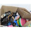 Image 3 : Stickers, Electronics, Old Toys