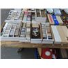 Image 1 : Large Lot of Sports Trading Cards
