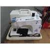 Image 1 : Kenmore Sewing Machine w/Case