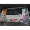 Image 1 : Laurel Ashley King Comforter Set