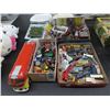 Image 1 : Die Cast/Asst. Miniature Cars, Train Accessories