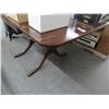 Image 1 : Mahogany Footed Drop Leaf Table