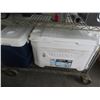 Image 1 : Portable Coolers - 2