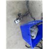 Image 1 : Reese Hitch, Drop Cloth