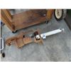 Image 1 : Manual Water Pump