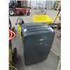 Image 1 : LG Portable A/C Unit