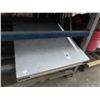 Image 1 : Alum. Folding Table