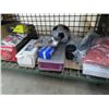 Image 1 : Asst. Auto Parts - Bottom Shelf