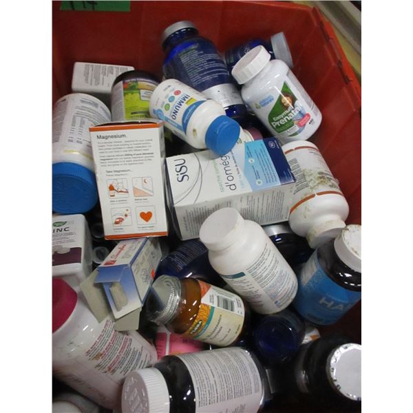 FREIGHT DAMAGE (AS IS):  TOTE C/W VITAMINS, ETC