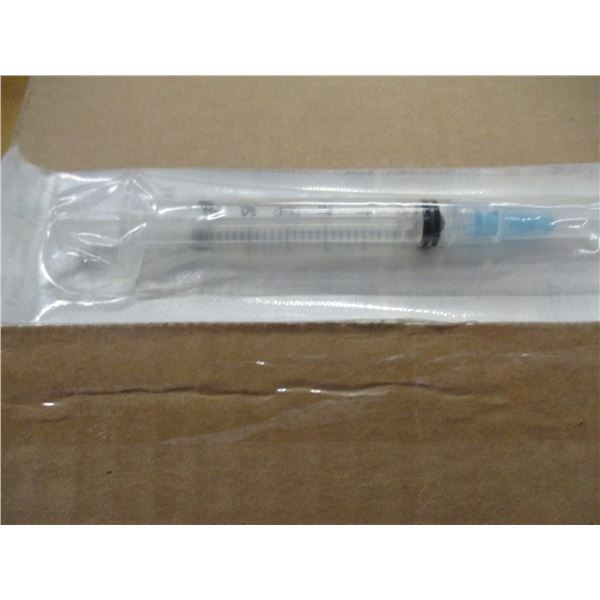FREIGHT DAMAGE (AS IS):  SYRINGES (3 ML) - CASE