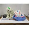Image 1 : OWL PUPPET, HAT, WRAPPING PAPER