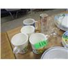 Image 2 : ESTATE:  BOX C/W ASSORTED DISHWARE