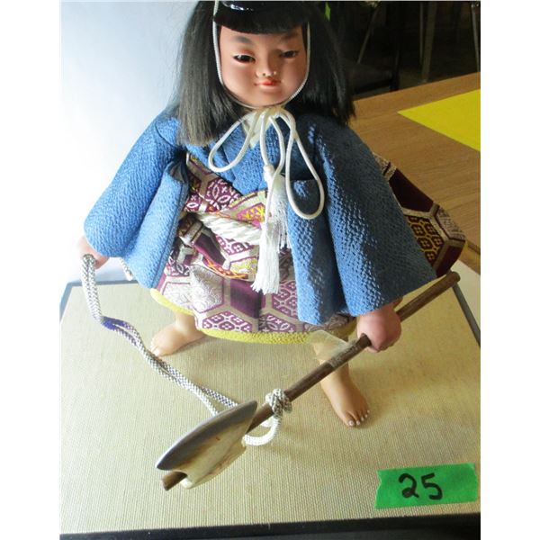 ESTATE/COLLECTABLE:  JAPANESE FIGURINE/STATUE