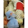 Image 3 : ESTATE/COLLECTABLE:  FLAT C/W ASSORTED DOLLS
