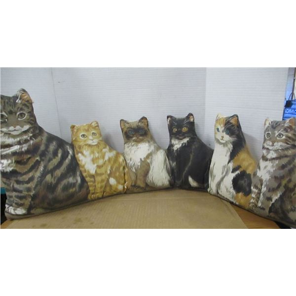 ESTATE/COLLECTABLE:  KITTEN DOOR STOP