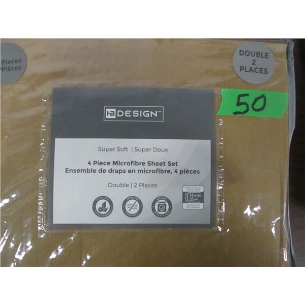 NEW:  4 PIECE MICROFIBRE SUPER SOFT SHEET SET (DOUBLE SIZE) (WHITE WITH DESIGN)