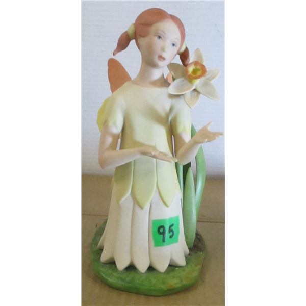 ESTATE/COLLECTABLE:  GOEBEL ANGEL GIRL FIGURINE (1977; LTD ED; #15/1000)
