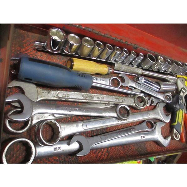 RED TOOLBOX C/W CONTENTS (WRENCHES, SOCKETS, ETC)