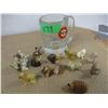 Image 4 : ESTATE/COLLECTABLE:  A&W MUG C/W RED ROSE WADE FIGURINES
