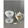Image 1 : Vintage Regeant China English Rose Teapot and 2 Art Glass Bowls
