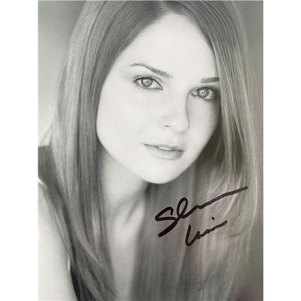 Shannon Lucio signed photo