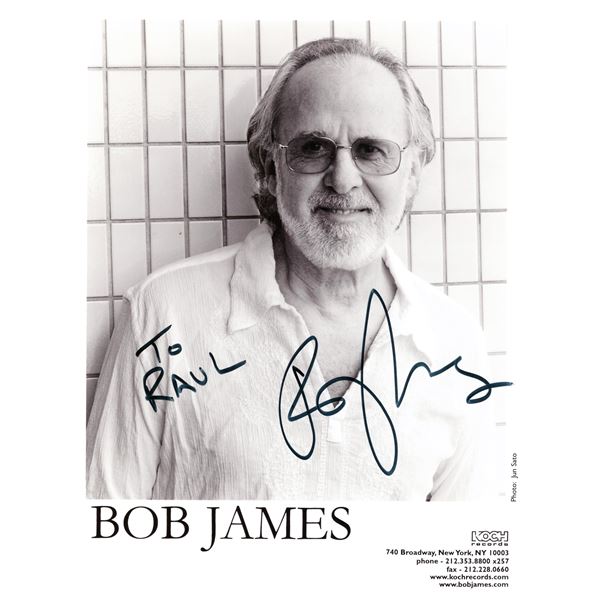 Jazz Musician Bob James signed photo