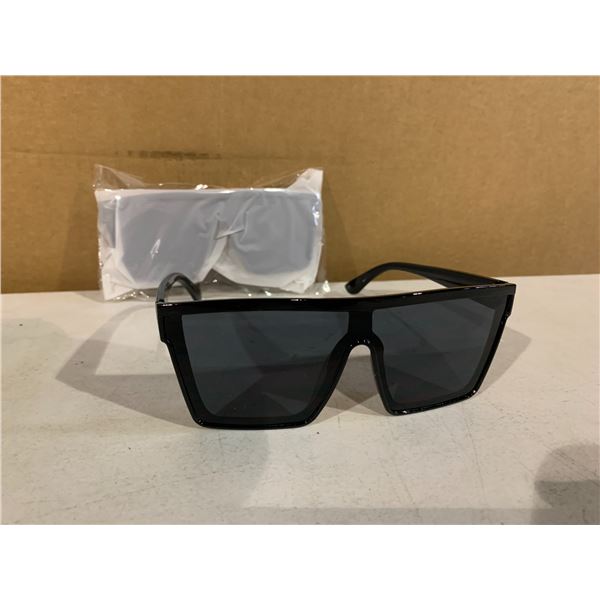 Square Oversized Party Glasses - Lot of 2