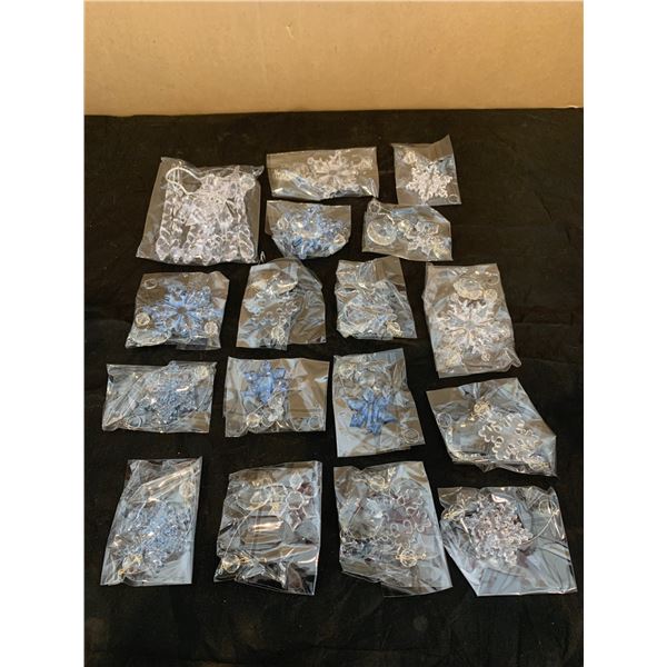 32 PCS Crystal Ornament Set With Silver Rope