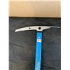 Image 2 : Ice Climbing Pick