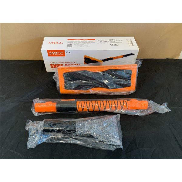 MATCC 3 in 1 Extendable Snow Broom With Ice Scraper