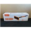Image 2 : MATCC 3 in 1 Extendable Snow Broom With Ice Scraper