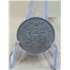 Lot 32-1) Canadian silver 50c 1960