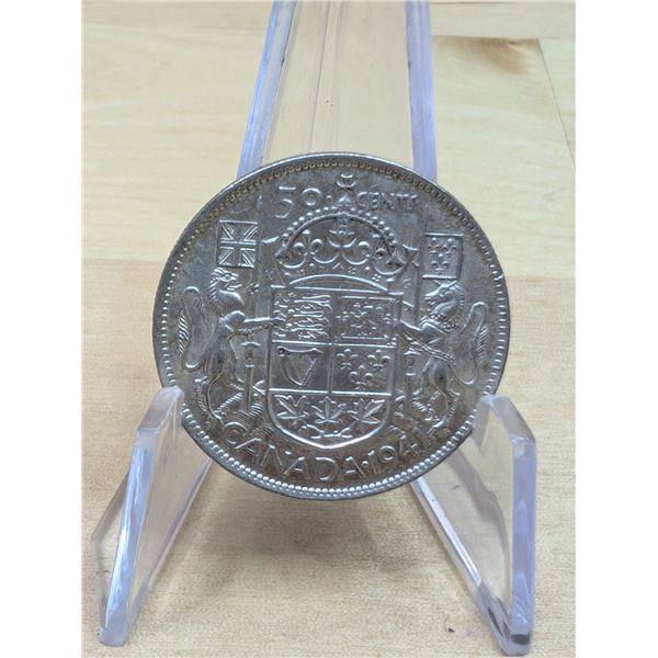 Lot 132-1) Canadian silver 50c 1941
