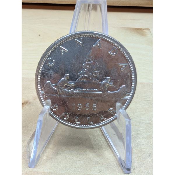 Lot 139-1) 1 Canadian silver Dollar 1966