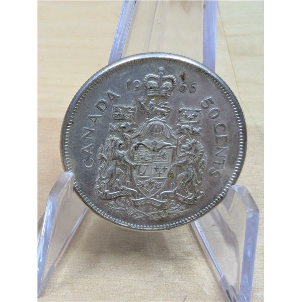 Lot 148-1) Canadian silver 50c 1966