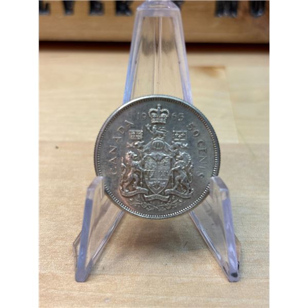 Lot 76-1) Canadian silver 50c 1965