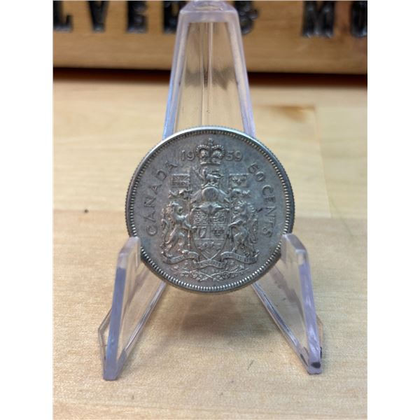 Lot 80-1) Canadian silver 50c 1959