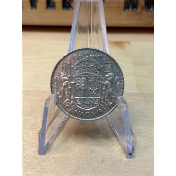 Lot 102-1) Canadian silver 50c 1950